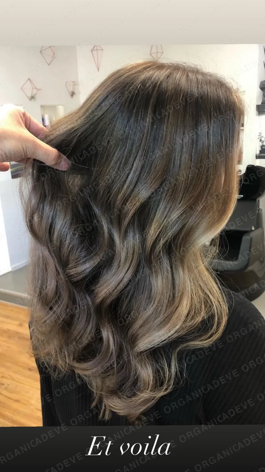 Farbe und Form im ADEVE Organic Salon Waiblingen bei Stuttgart